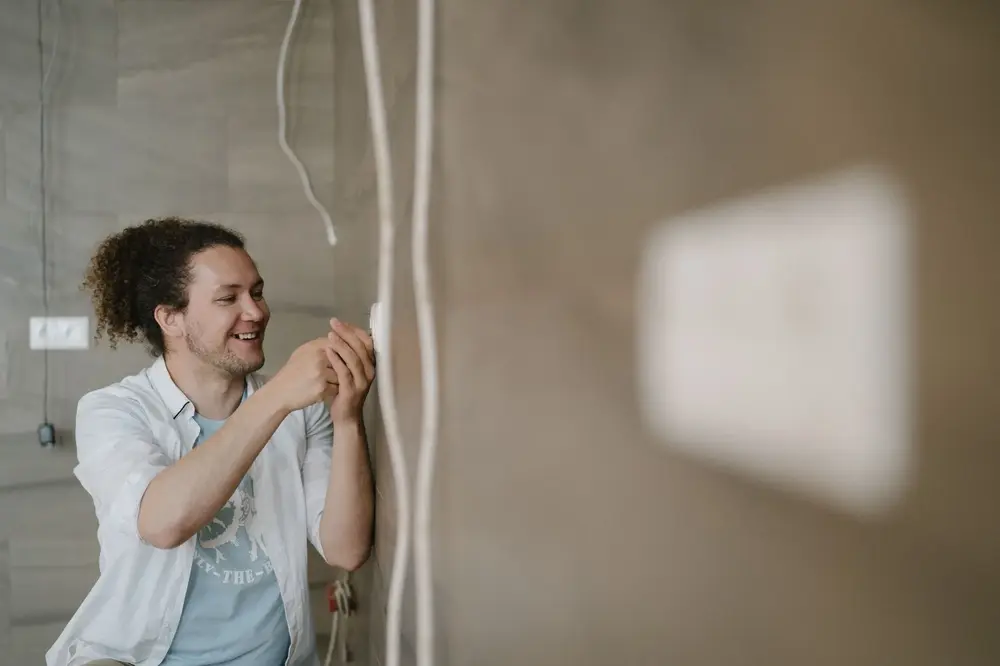 Content die laat zien dat u de elektricien bent om te bellen